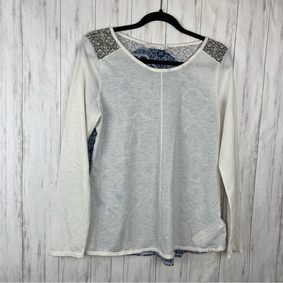 Prana white front and blue back too long sleeve Medium - Picture 3 of 6